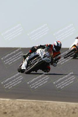 media/Sep-06-2025-CRA (Sat) [[cd32356307]]/Races/Race 4/